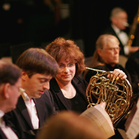 Image thumbnail for pcb-concert2006-016.jpg